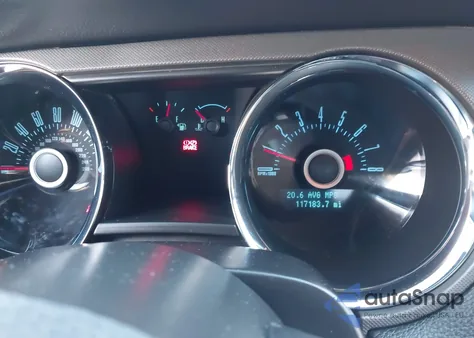 2013 Ford Mustang V6 z USA, uszkodzony, nr VIN 1ZVBP8AM8D5277358